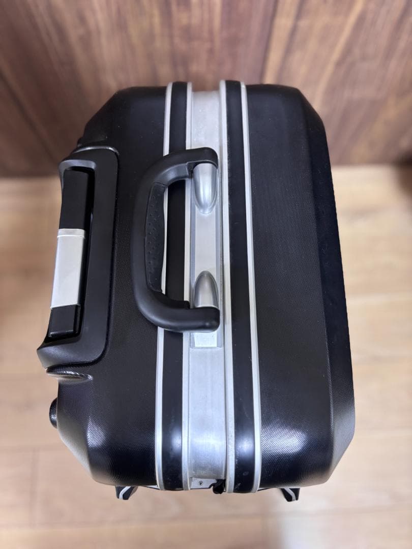 innovator イノベーター スーツケース INV22E 54L