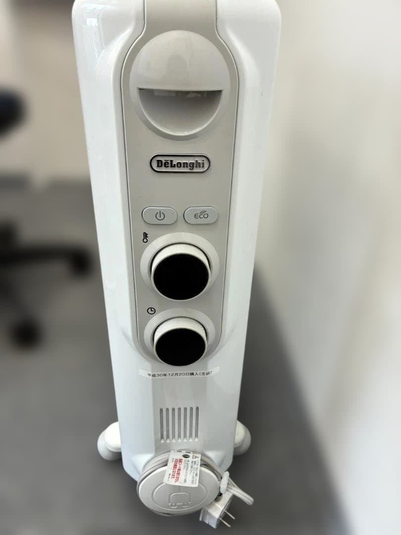 DeLonghi デロンギ　アミカルド　オイルヒーター