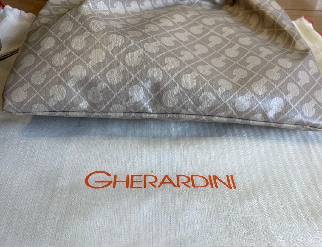 GHERARDINI ゲラルディーニ ソフティ　ショルダーバッグ 肩掛け