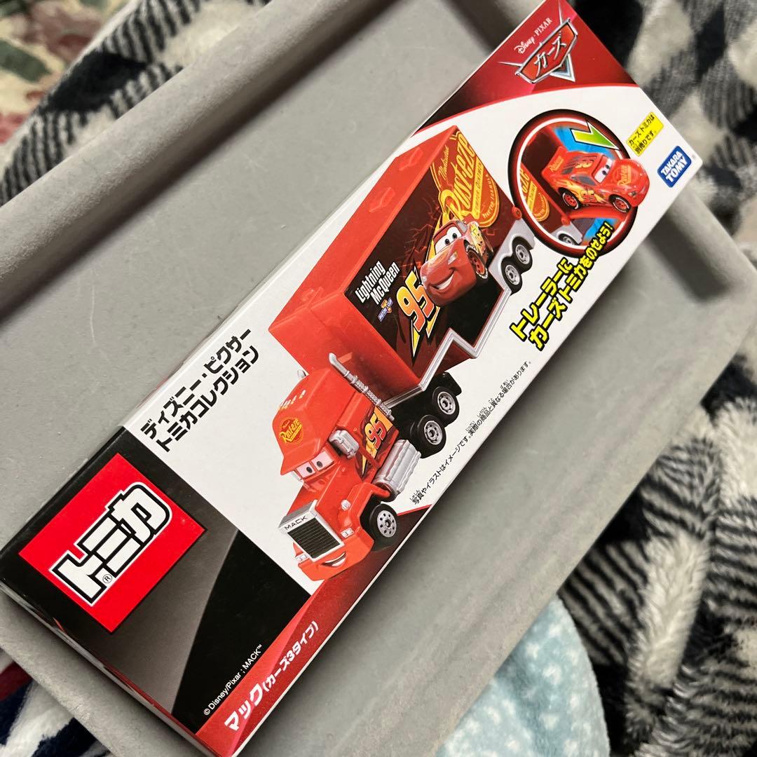 トミカ ディズニー カーズ カーズ3タイプ 廃盤