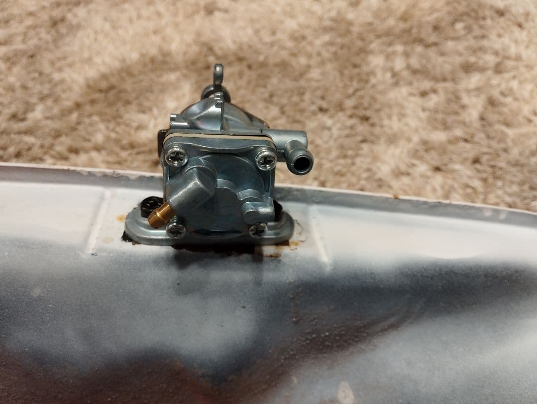 SUZUKI　gsx400t gsx250t トラザリ　タンク