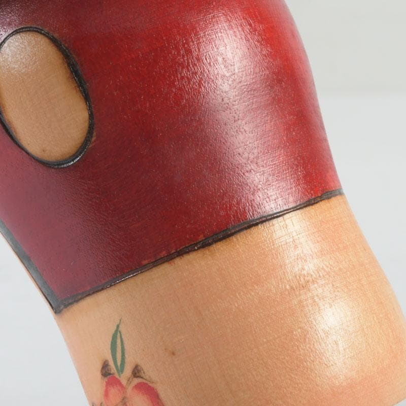 伝統工芸　創作こけし　内閣総理大臣賞受賞　岸貞男作　野ばら　共箱　V　9813