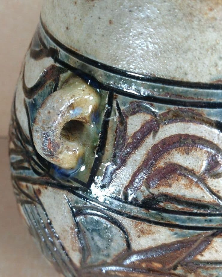 【本物保証】金城次郎 魚紋海老紋四ツ耳花瓶 共箱 栞 人間国宝 美品 壷屋焼