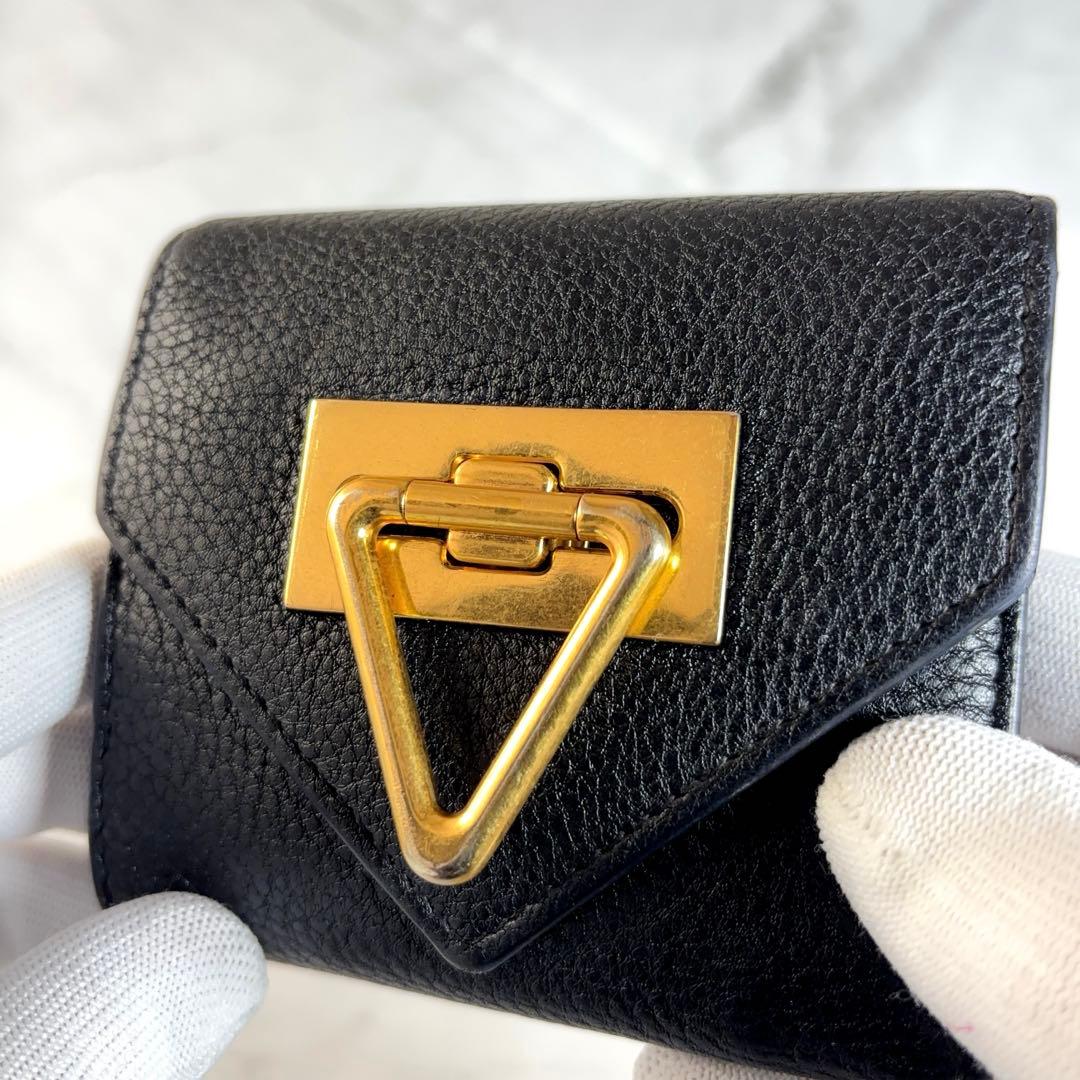 ボッテガヴェネタ 3つ折り財布 サンジェルマン トライアングル