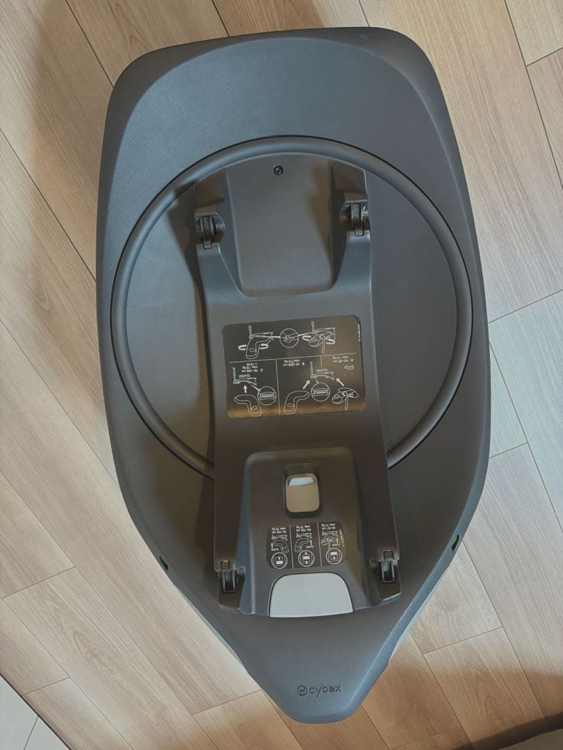 【2025年購入】Cybex クラウド G i-Size ベースGセット