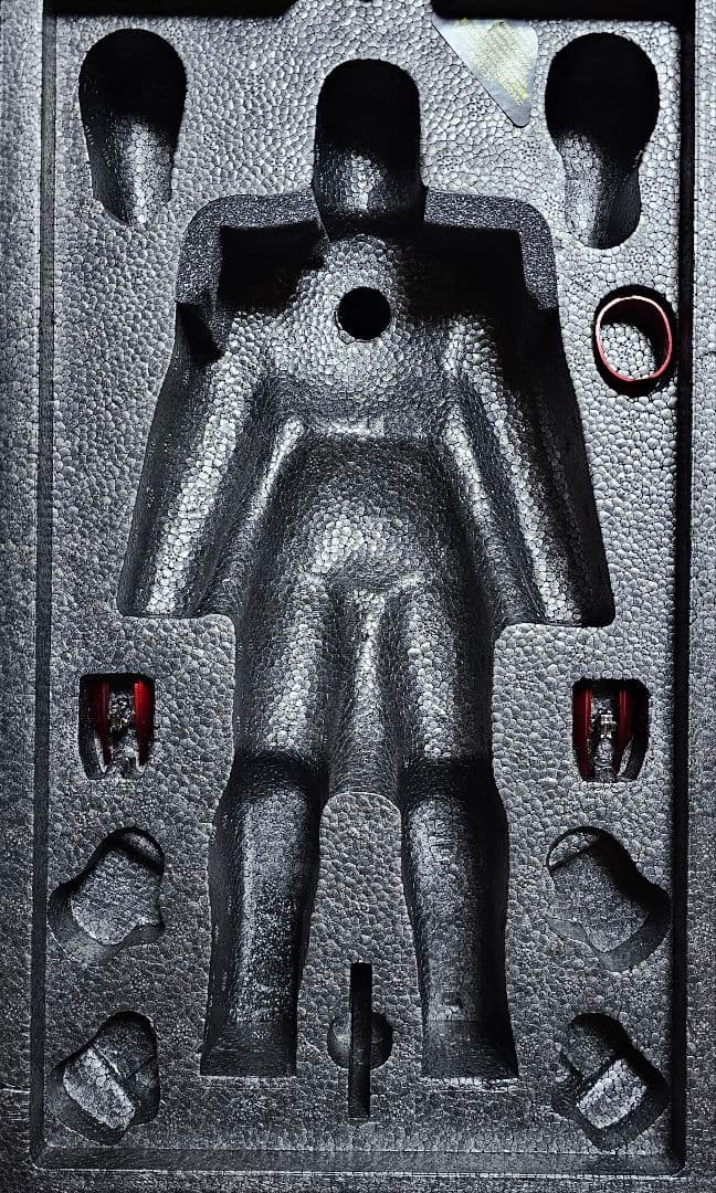 ※箱と付属パーツ 1/6スケール アイアンマン・マーク42 2.0 ホットトイズ