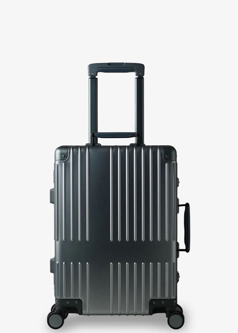 INV1811STP イノベーター スーツケース36L