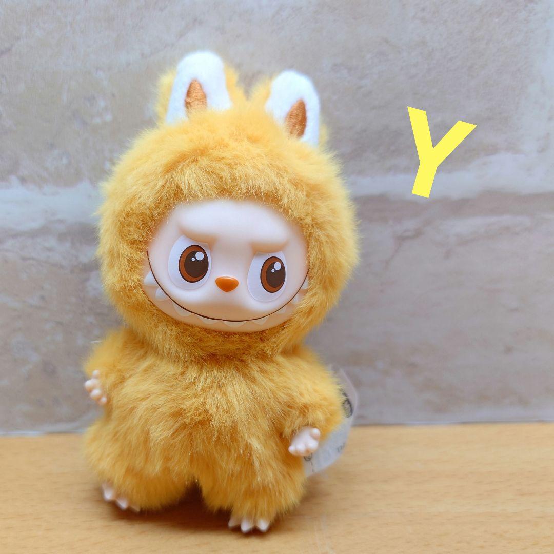 フワみみちゃん　ラブブ ぬいぐるみペンダント2個