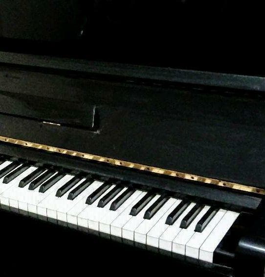 アップライトピアノ カワイ 3本ペダル