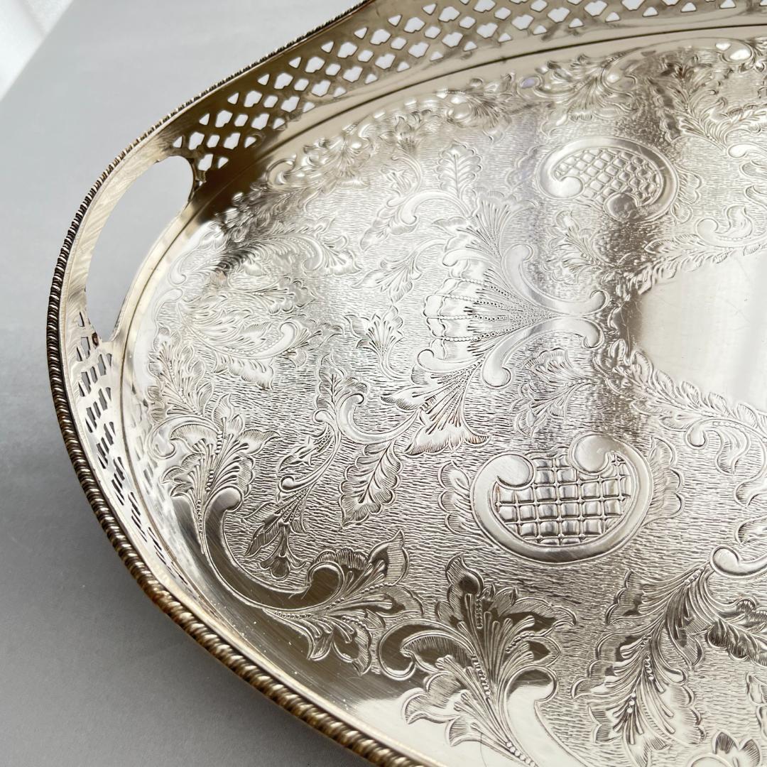 【英国】ビクトリアン ギャラリートレー 40cm 装飾フット