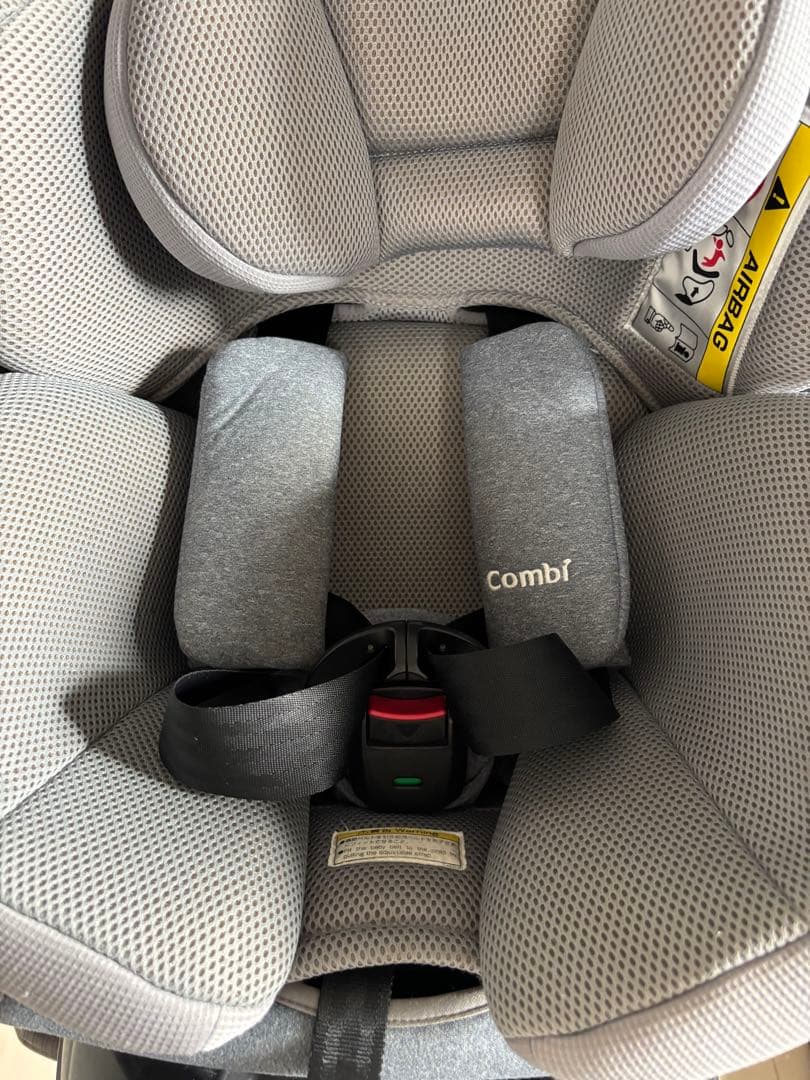 値下げcombiコンビ クルムーヴスマートISOFIXエッグクッション限定モデル
