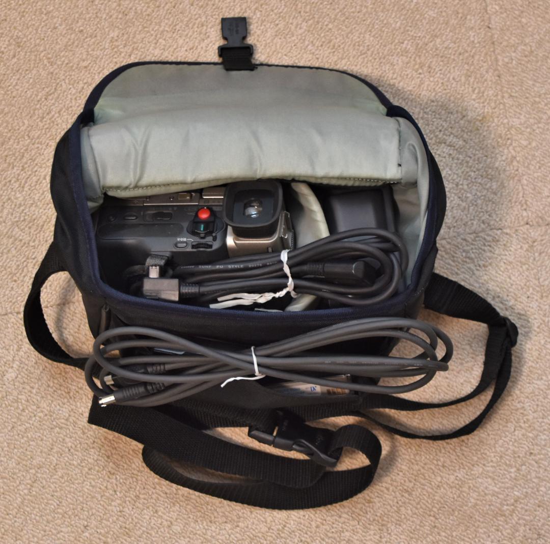 Mini DV SONYデジタルビデオカメラ DCR-PC10