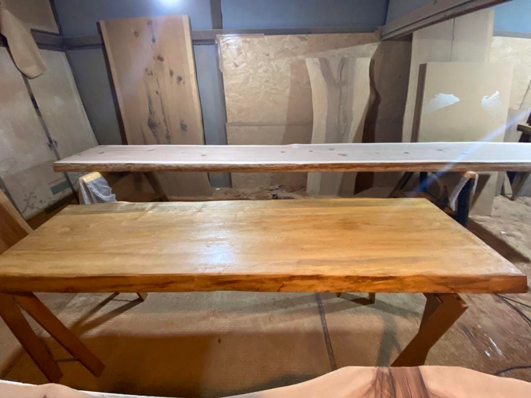 [セール品！！！]イエローポプラ　一枚板テーブル　7万→4万に値下げ中