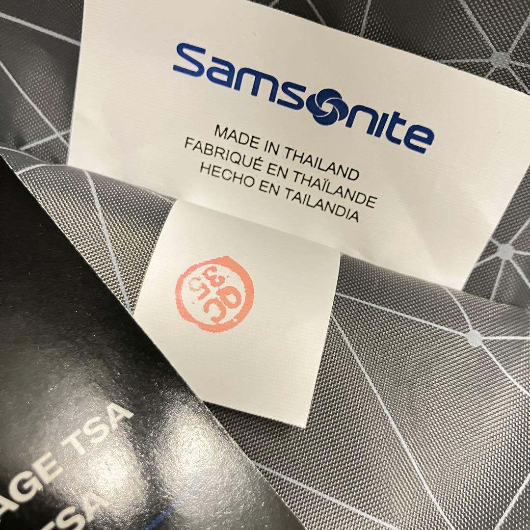 SAMSONITE サムソナイト 110L 軽量キャリーケース スーツケース