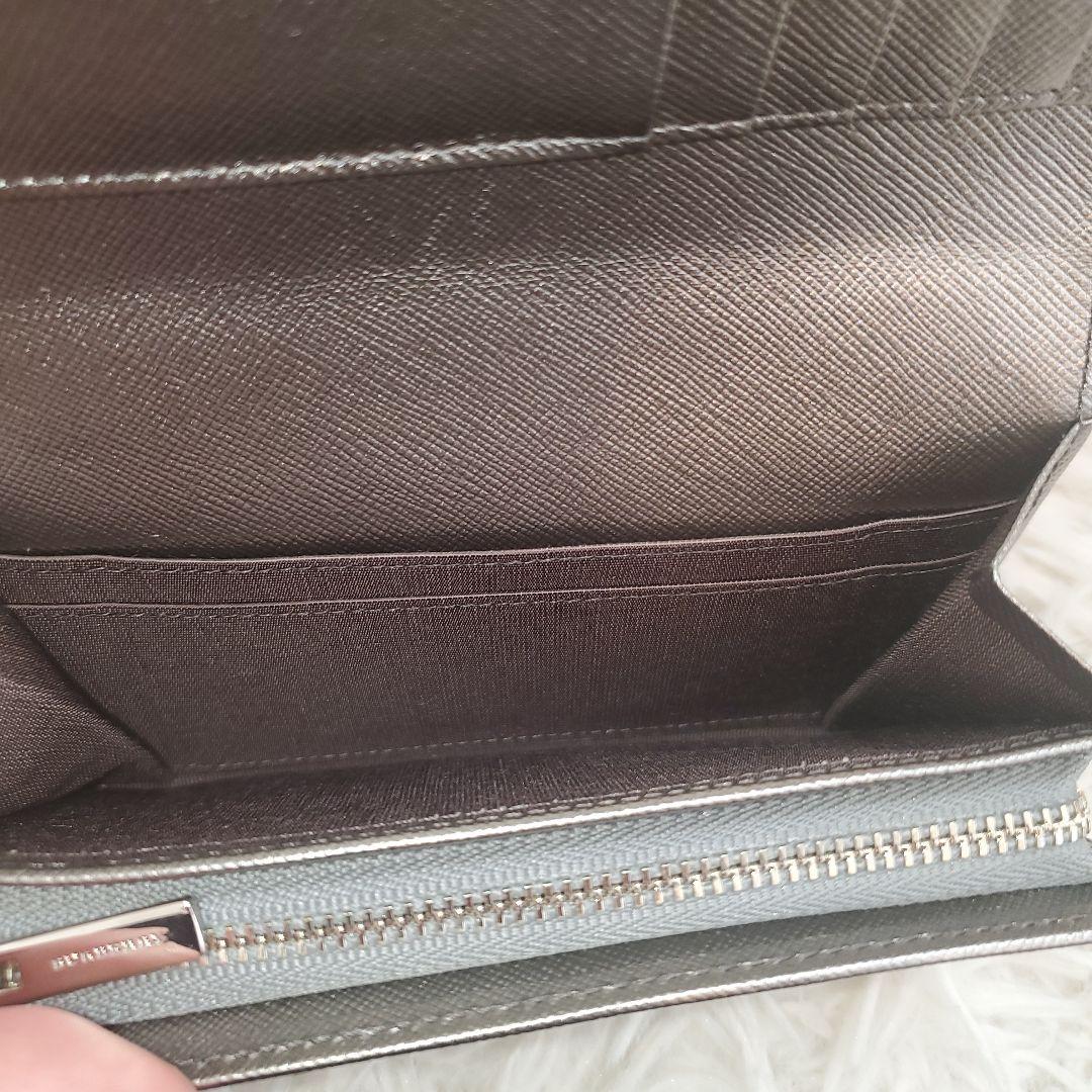 ⭐極美品⭐BURBERRY ノバチェック 二つ折り財布 シルバー