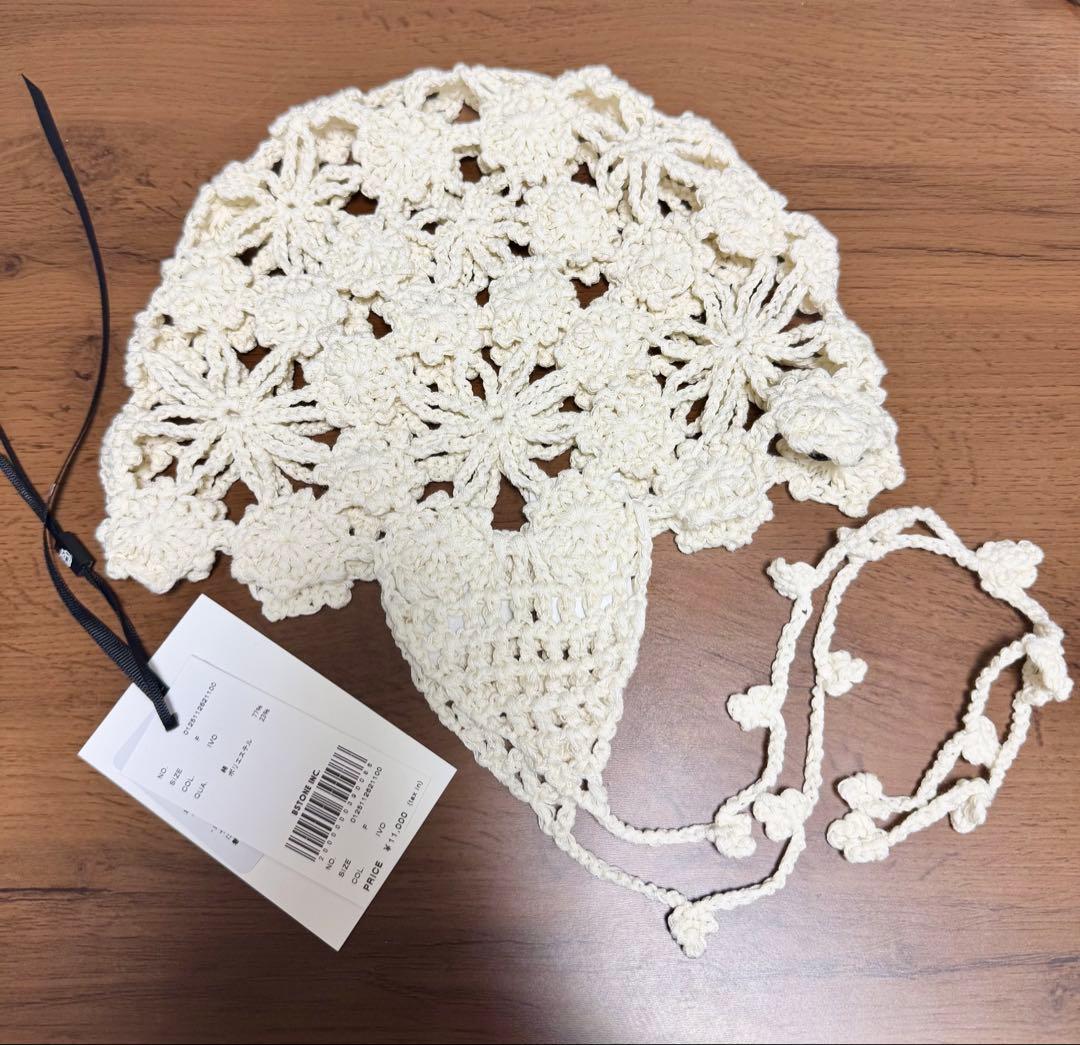 帽子 SIDE STRAP FLOWER KNIT CAP