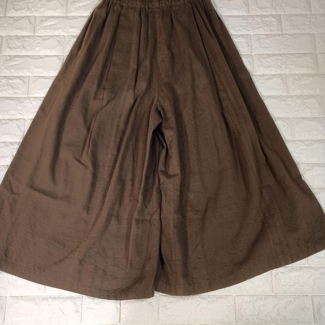 ワイドパンツ　タマキニイメ　A20