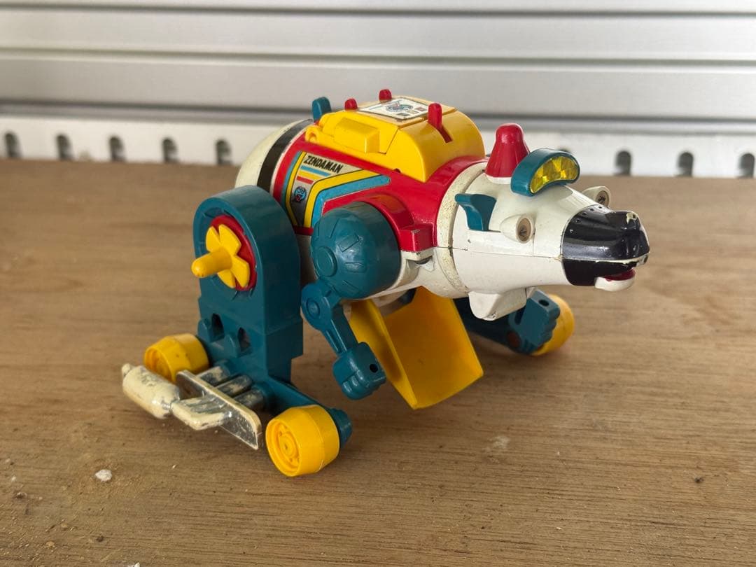 タカトク　ゼンダシロクマ超合金