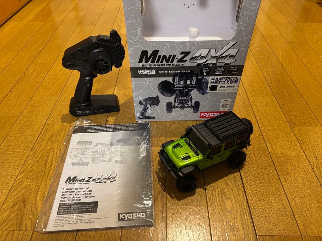 京商ミニッツ4×4 ジープ ラングラー アンリミテッド ルビコン アクセサリー付