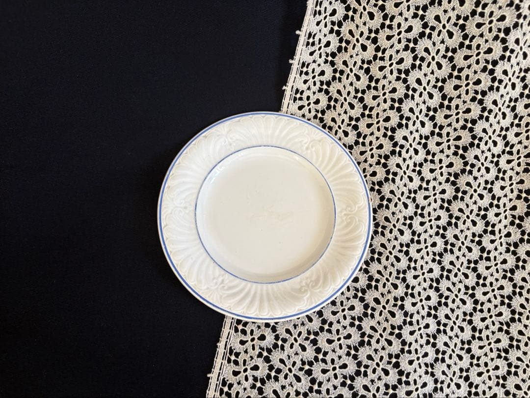 フランスアンティーク クレイユモントロー レリーフリムデザート皿