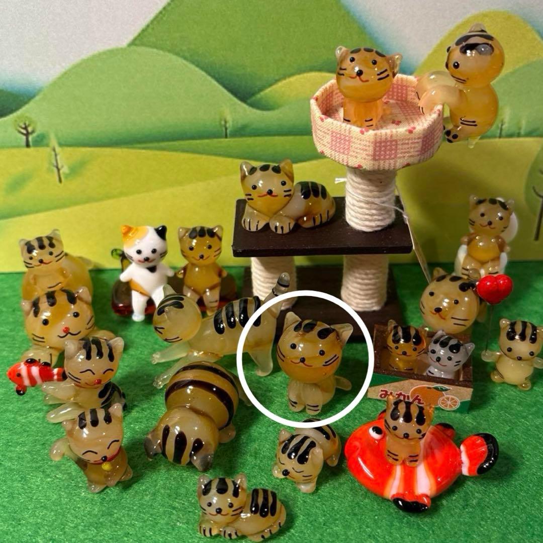 きたのガラス茶トラ　ガラス細工　ミニチュア