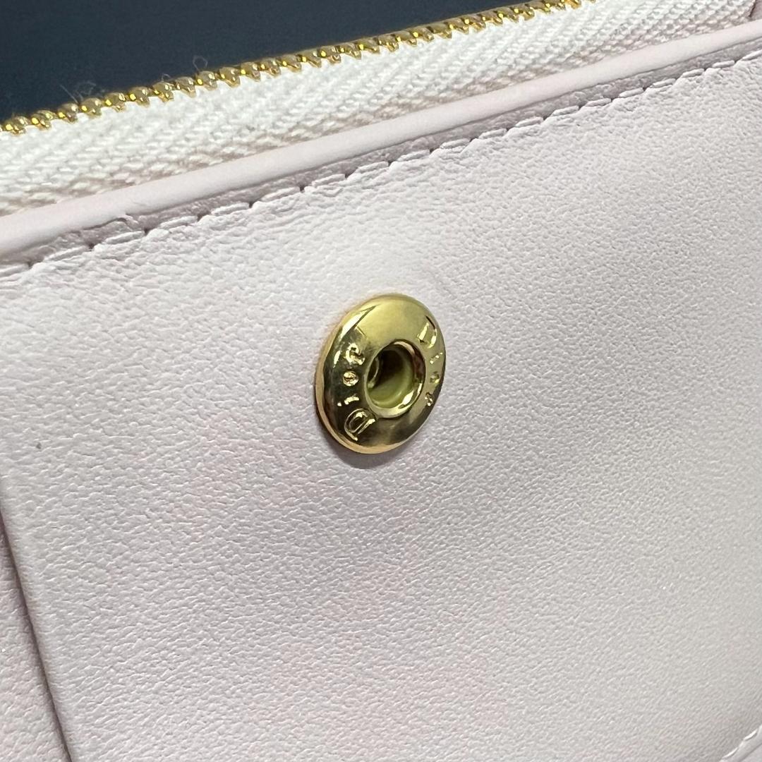 正規品＆極美品‼️ディオール カロ ダリア ウォレット カナージュ 二つ折り財布