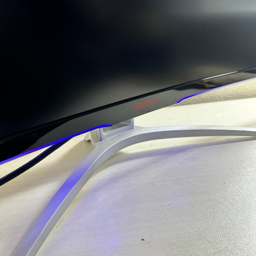 AOC 144Hz対応 31.5インチ ゲーミングモニター