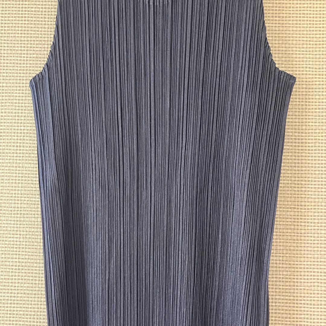 プリーツプリーズ　サイズ4 タンクトップ　ネイビー
