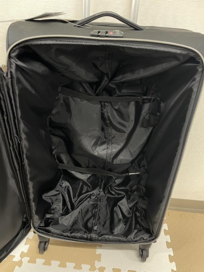 【軽量・便利な前ポケット付き！】LEGEND WALKER ソフトケース Ｌ