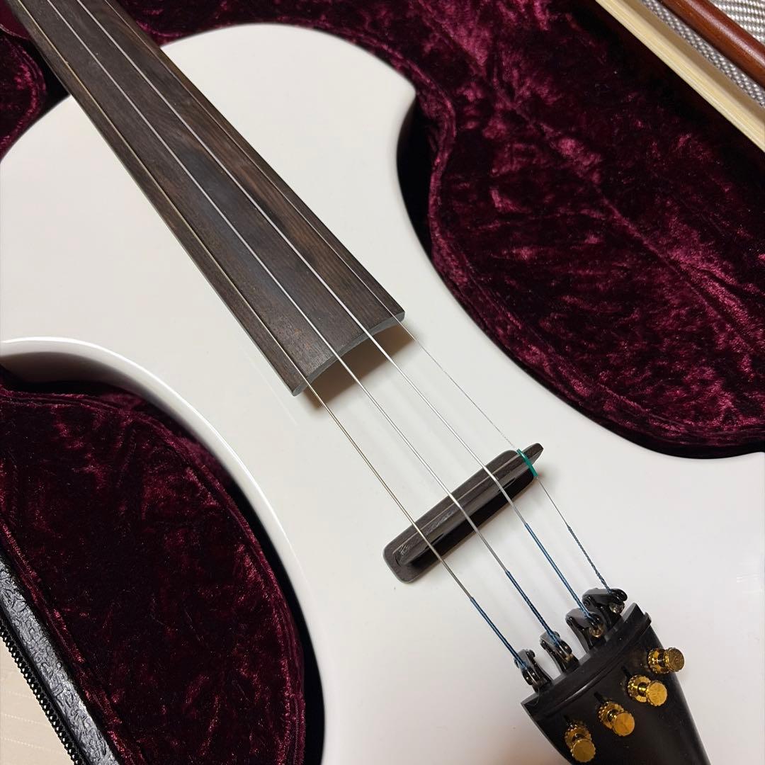 Fender FV-1 エレキバイオリン ホワイト