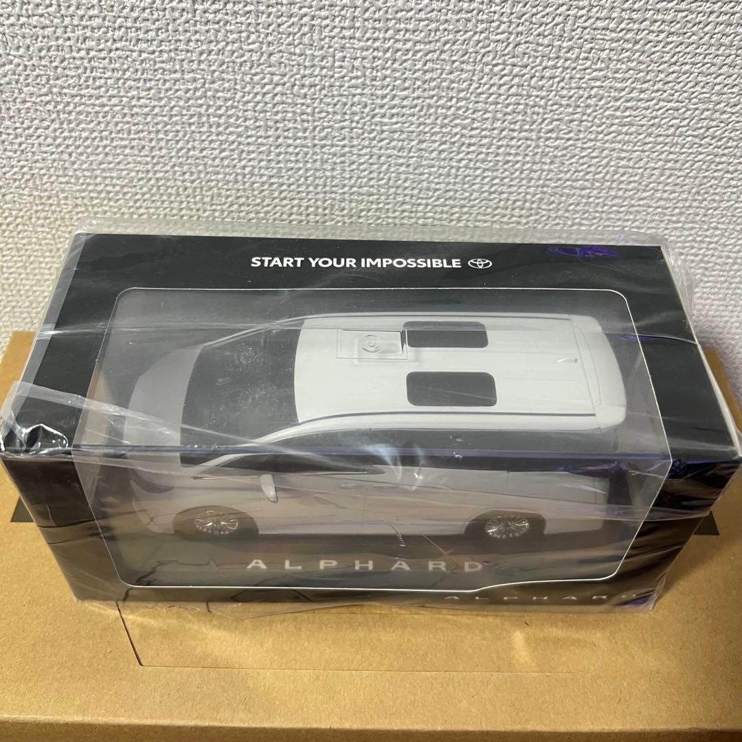 ALPHARD パールホワイト ミニカー 未開封
