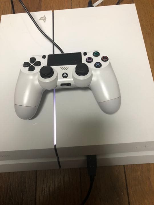 格安！PS4グレイシャー・ホワイト 500GB CUH-120…