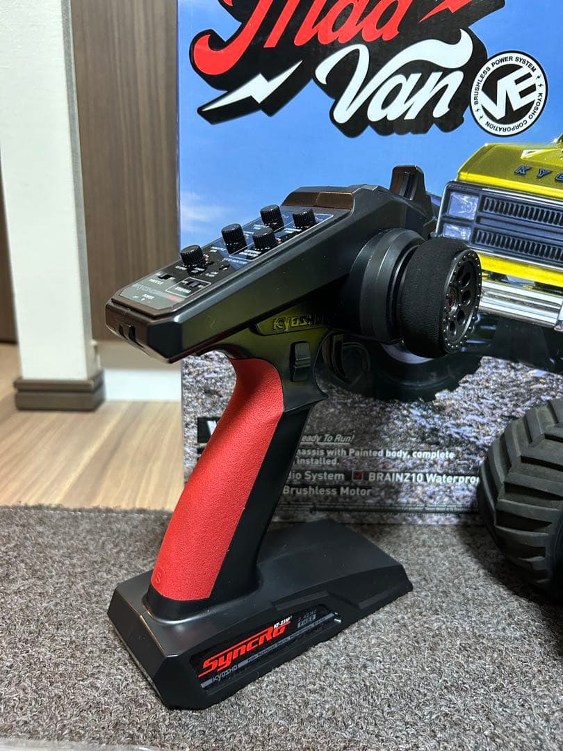 京商　マッドバン　ve ブラシレス　トラクサス　超高級ピニオンギヤ付き