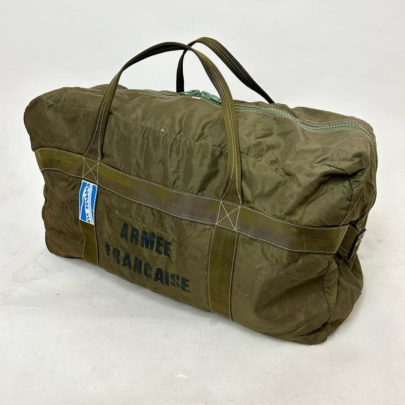 【希少】フランス軍 AERAZUR パラシュートバッグ 65L 樹脂製ジッパー