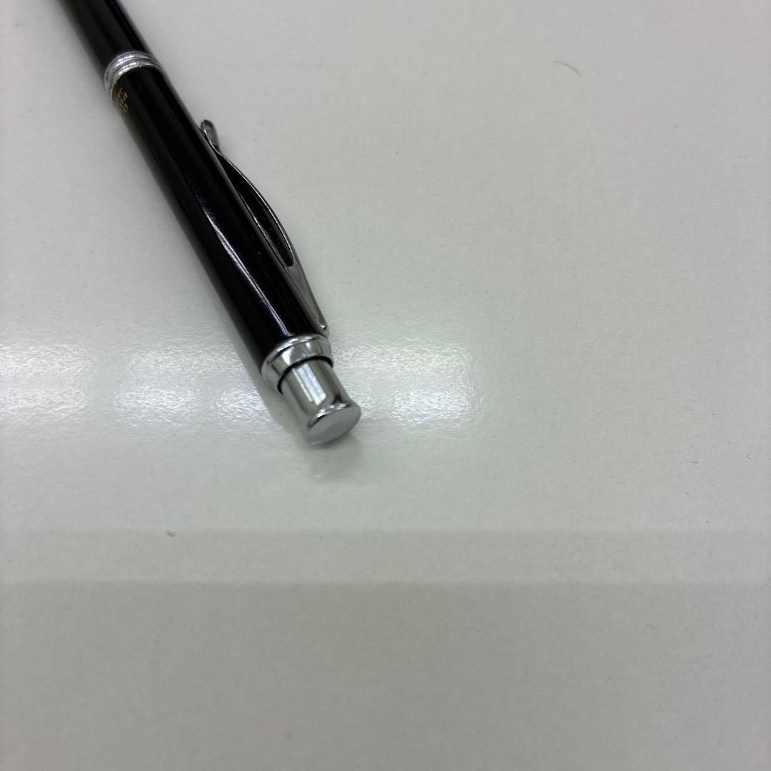 黒のシャープペンシル 本体