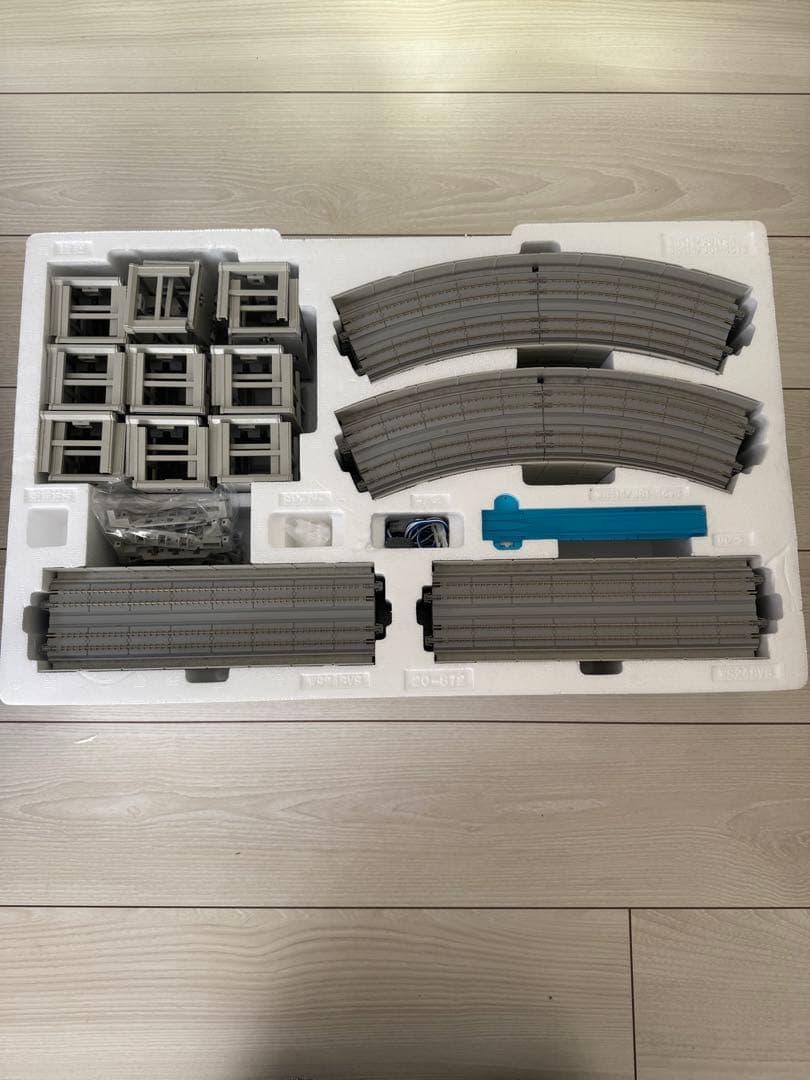 KATO V13 20-872 複線高架線路セット