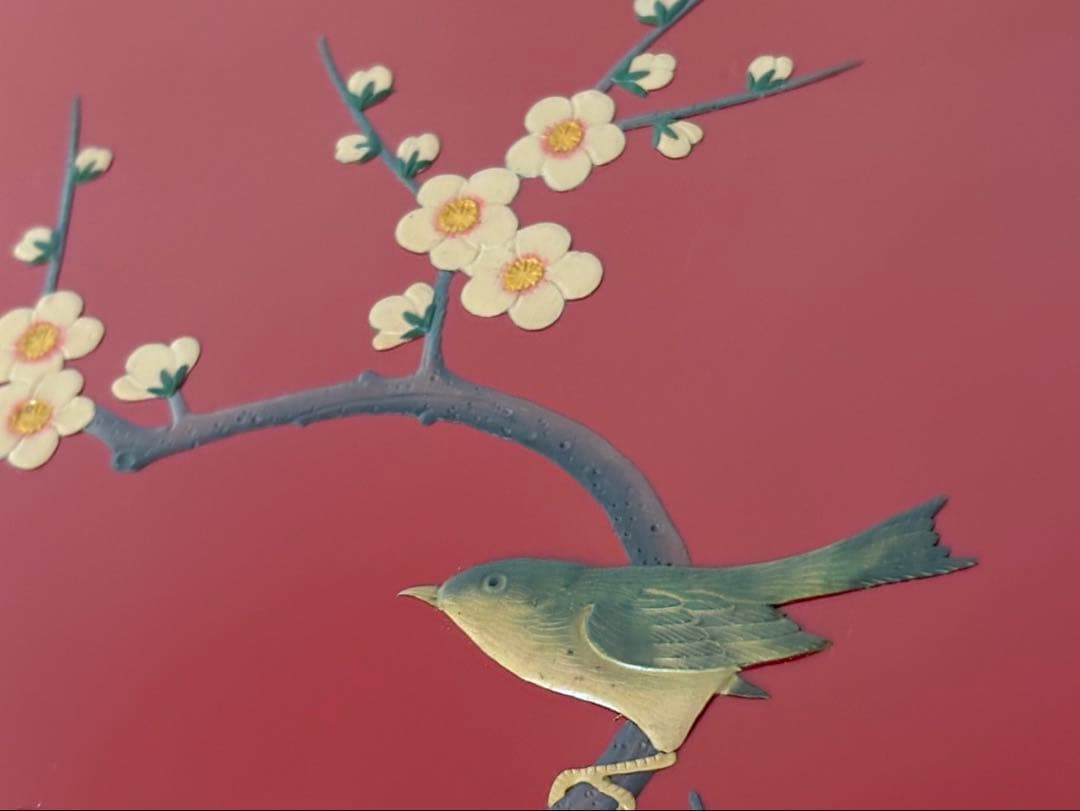 紅房 べんぼう 琉球漆器 朱漆花鳥箔絵六角東道盆 梅 牡丹 鳥 蝶