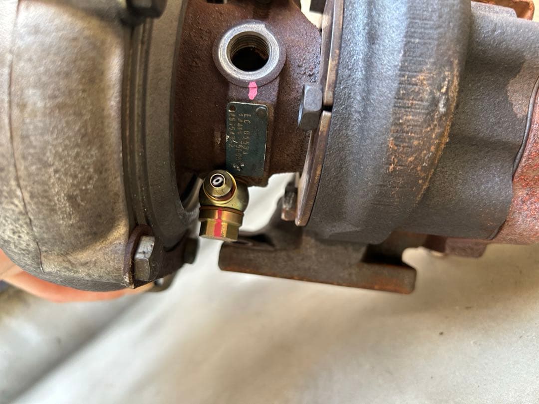 S15シルビア純正タービン HKS強化アクチュエーター付き