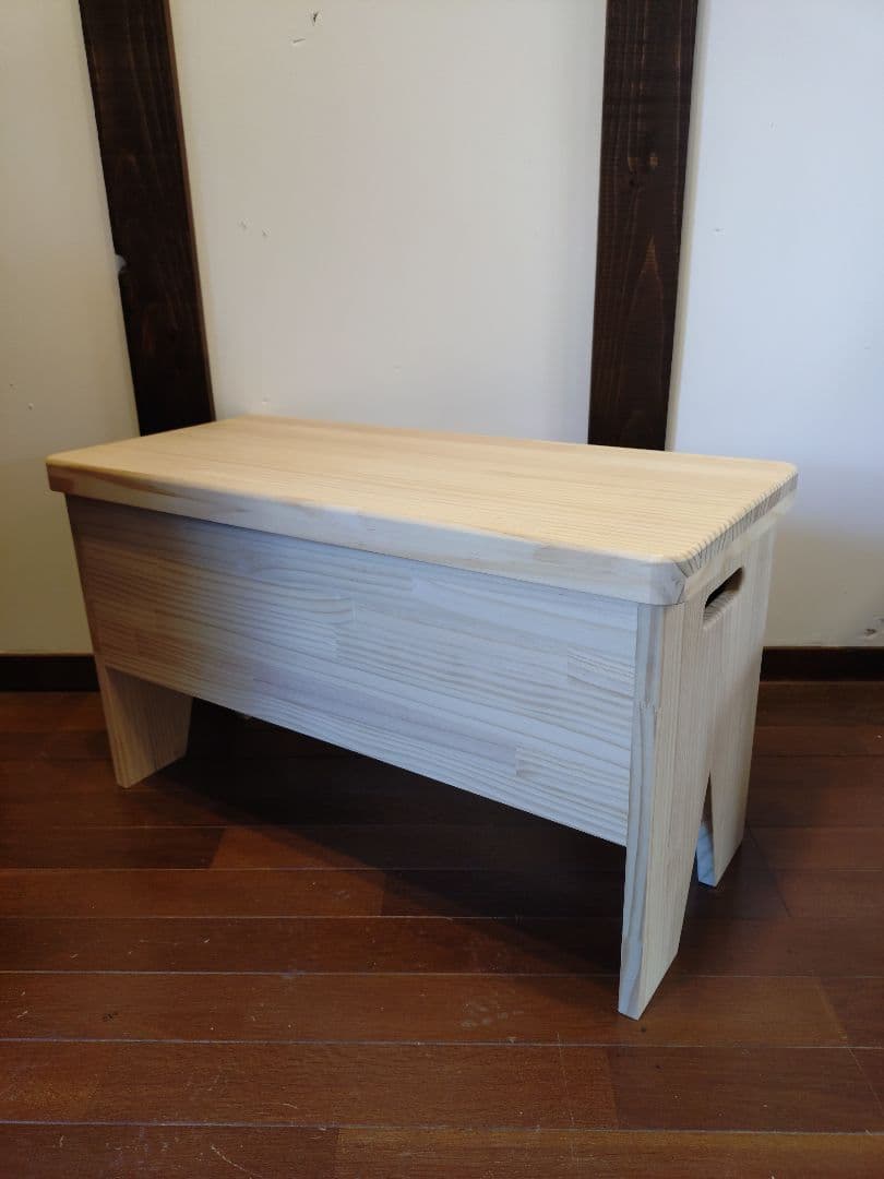 完成現品１点限り 蓋付き収納ベンチ☆たっぷり収納スペース☆