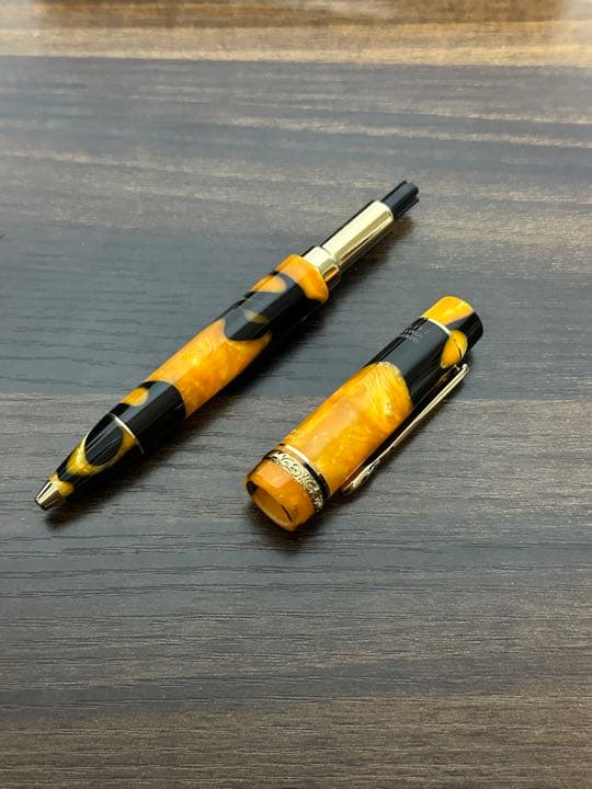 筆記具 Delta Dolce Vita