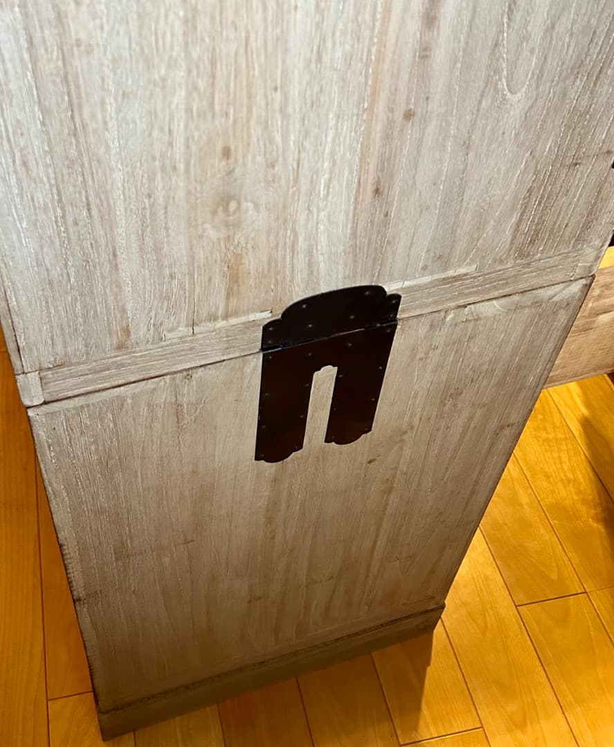 【中古品】桐箪笥　着物収納　時代家具　桐製　アンティーク　昭和レトロ　送料込