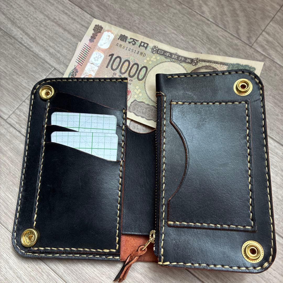 茶芯ブラック　ミドルトラッカーウォレット　真鍮　お札を折らずに収納