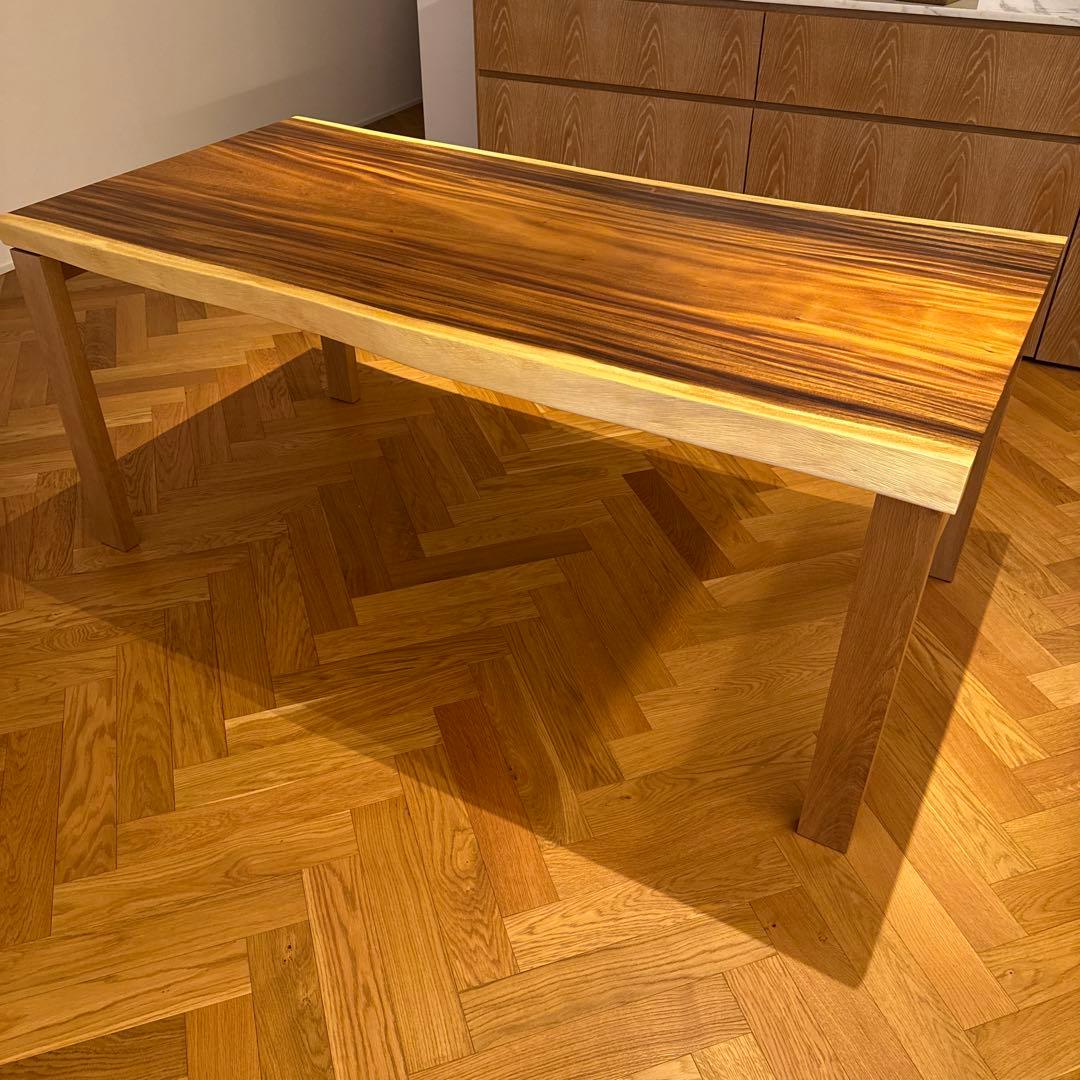 一枚板　ダイニングテーブル