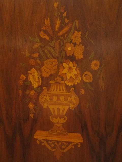 フレンチアンティーク 木象嵌 オルモル装飾 ピアキャビネット 鍵付き