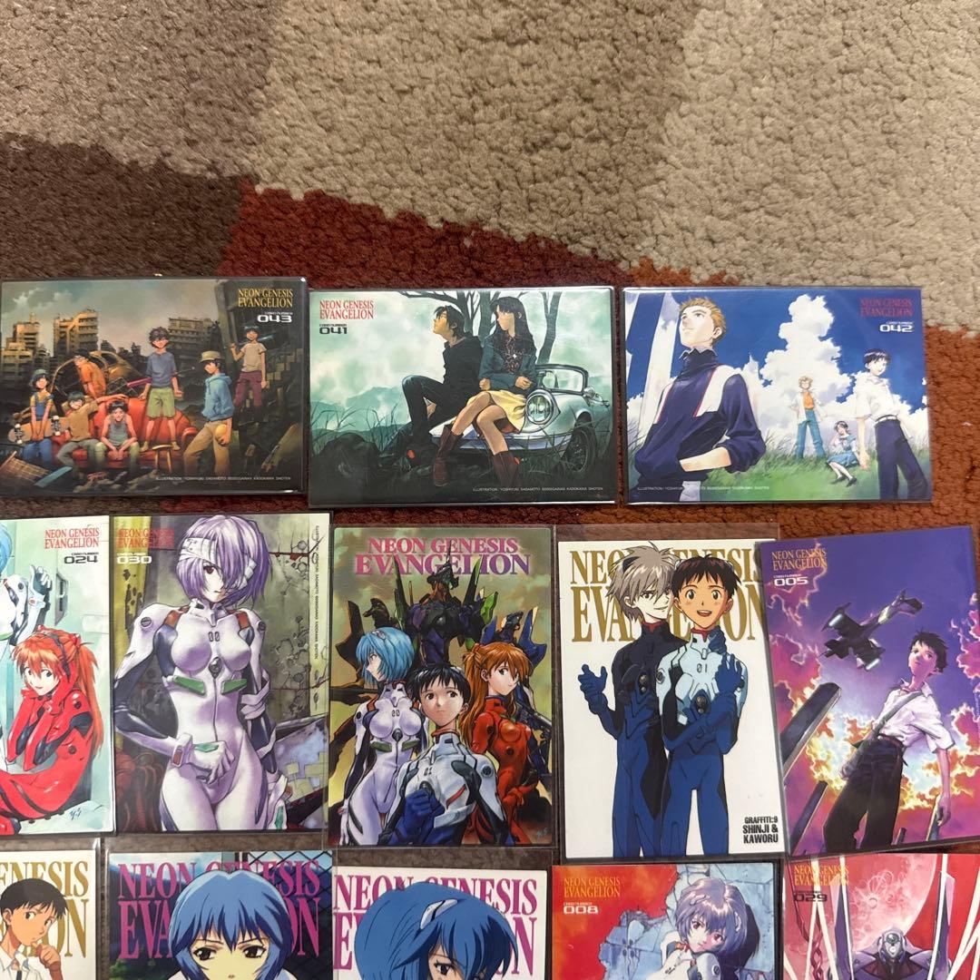 d*7様 エヴァンゲリオン　トレカ、雑誌等まとめ売り！