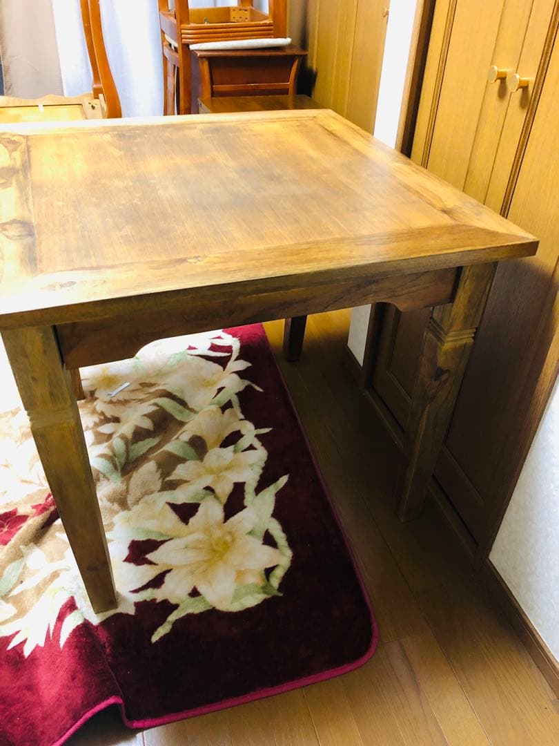 アジアン家具　木製ダイニングテーブル ２つ引き出し付き