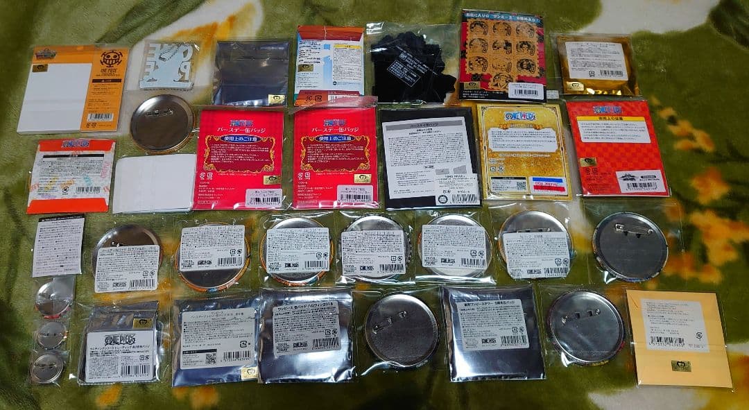 ワンピース　トラファルガー・ロー 缶バッジ まとめ売り