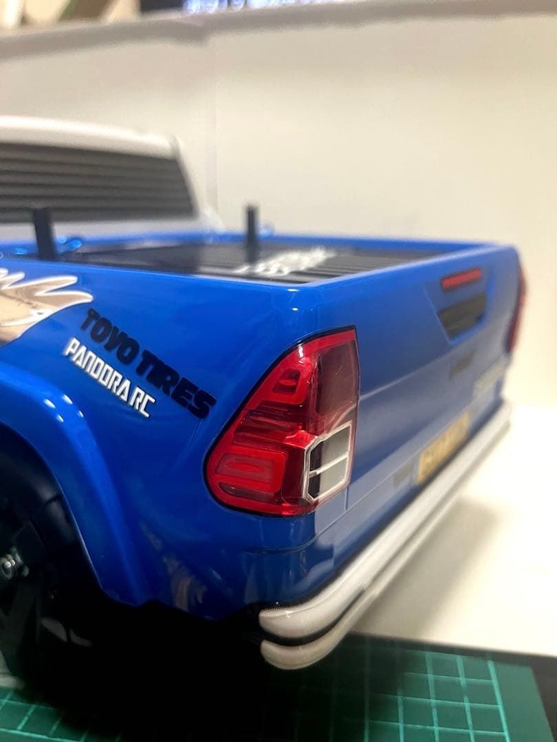 タミヤ 1/10 CC-01用 ハイラックス エクストラキャブ　ボディのみ