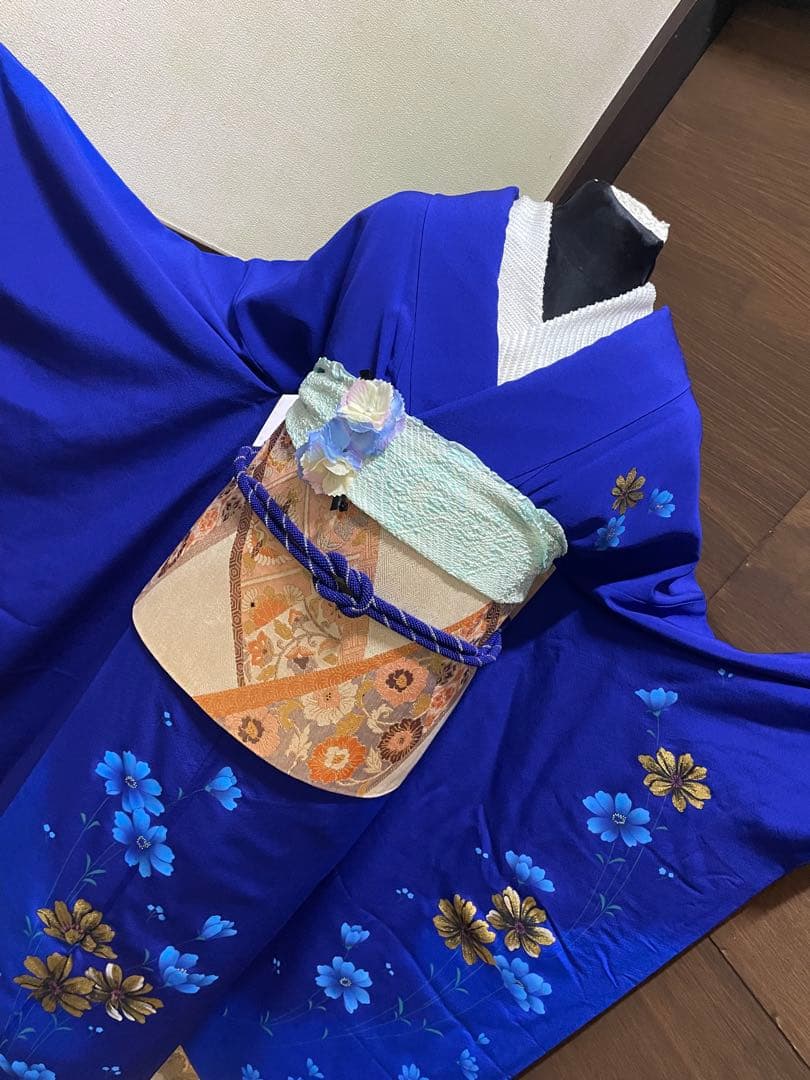 振袖 フルセット6点サイズM〜Ｌ草花文　銀駒彩　正絹