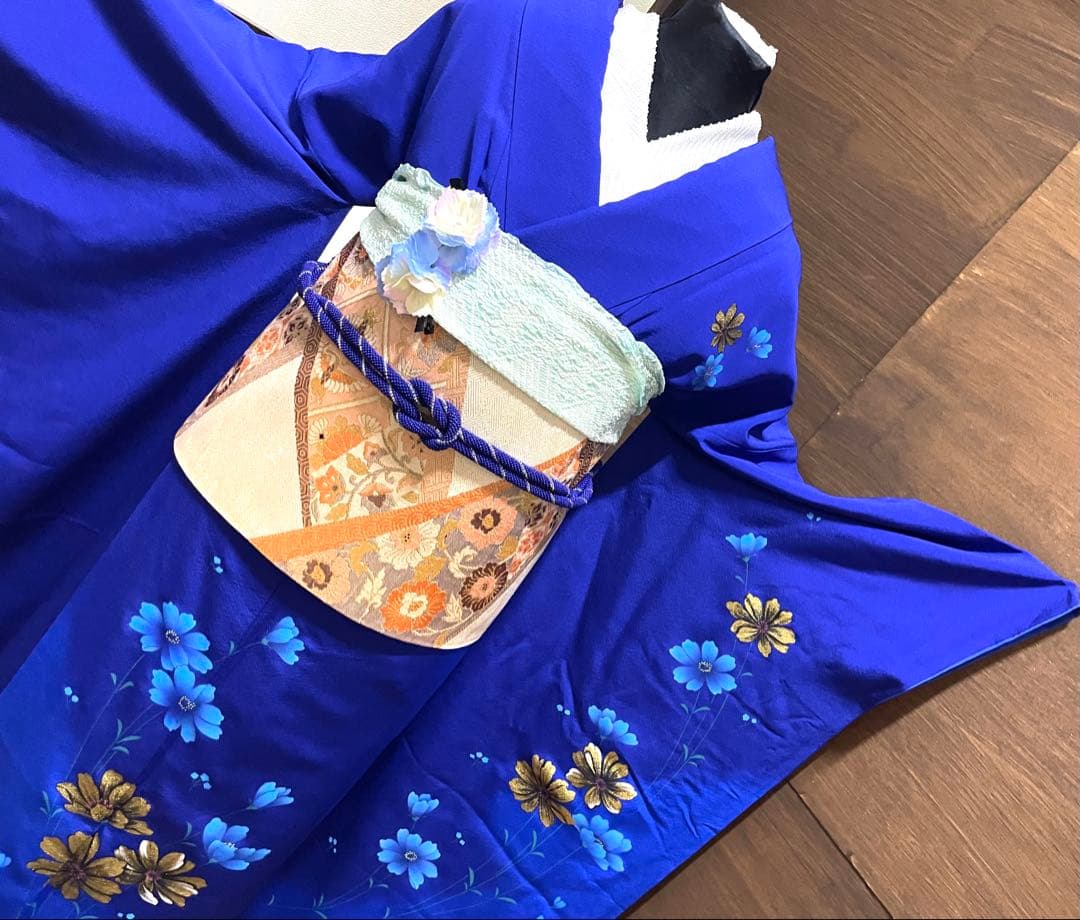 振袖 フルセット6点サイズM〜Ｌ草花文　銀駒彩　正絹